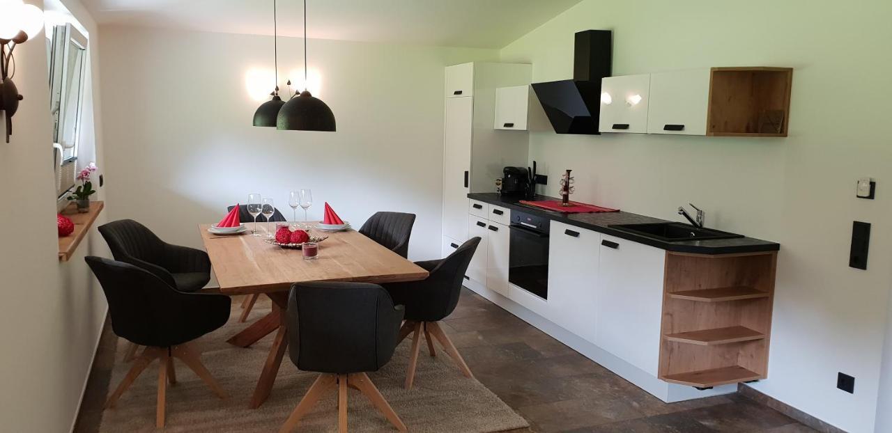 Apartment Melina Neukirchen am Großvenediger Eksteriør billede
