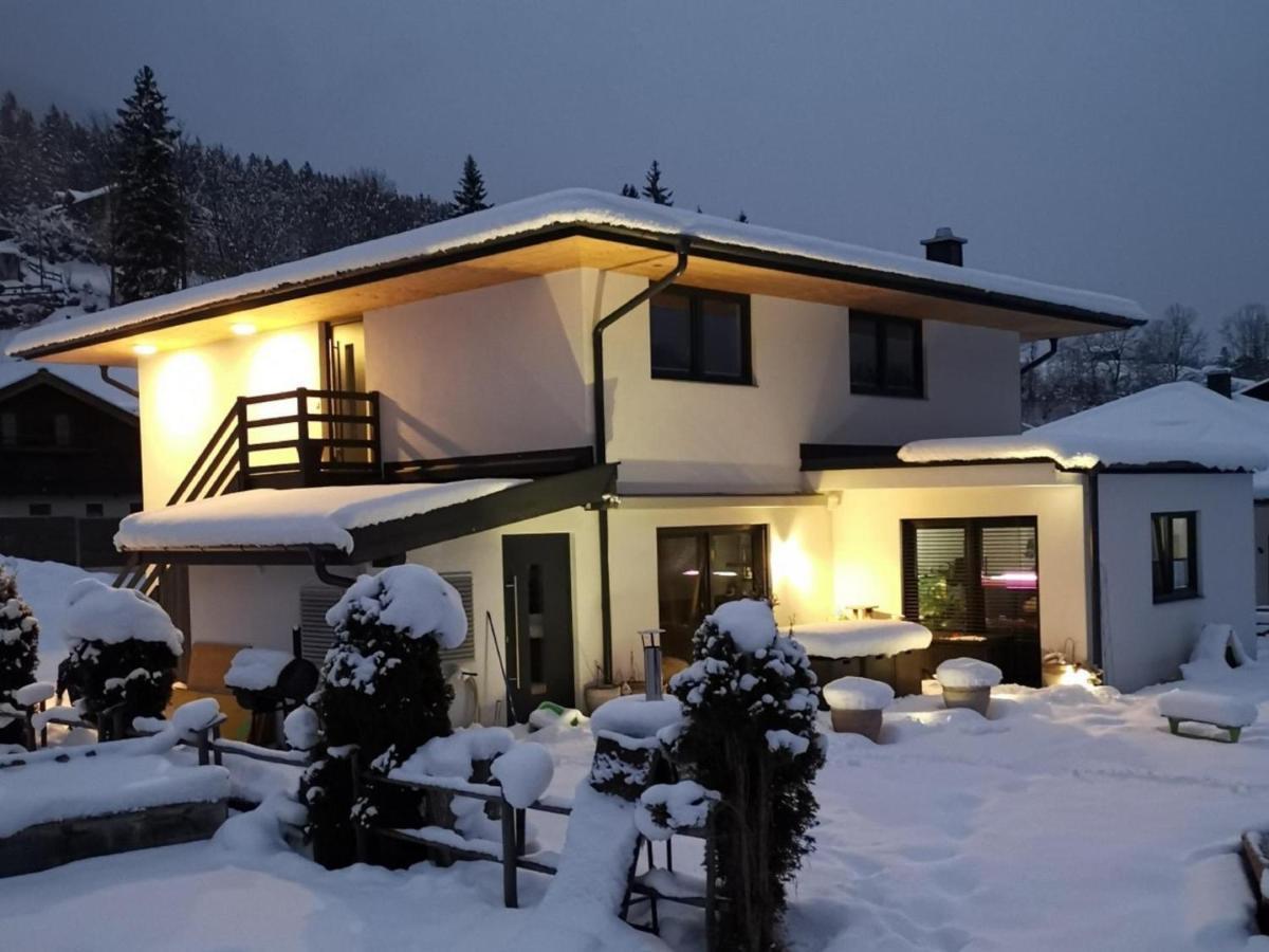 Apartment Melina Neukirchen am Großvenediger Eksteriør billede